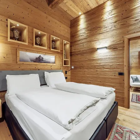 Alpina ***s Otel 3*